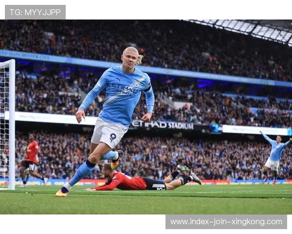 哈兰德无惧对抗强行起脚:重燃赛场激情的锋线巨兽